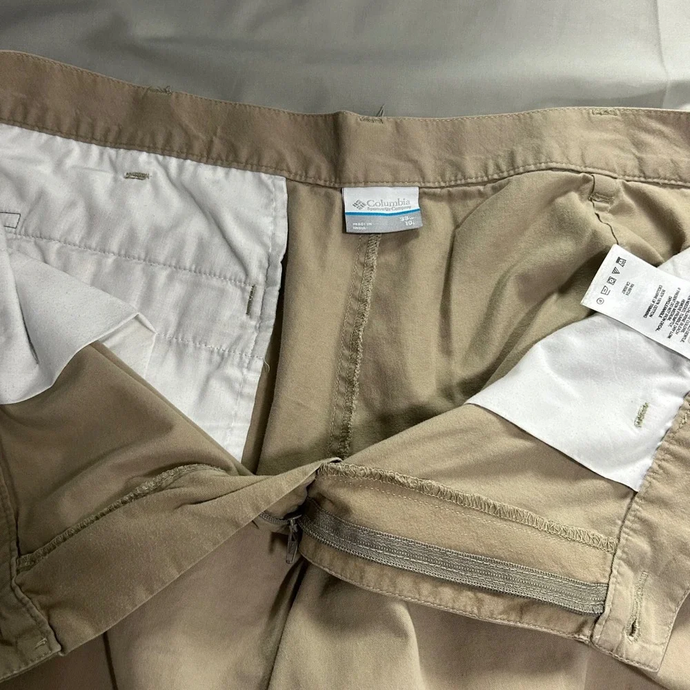 Columbia Cargo Shorts XM4599 Mens 38 Tan Cotton Outdoor Hiking Casual